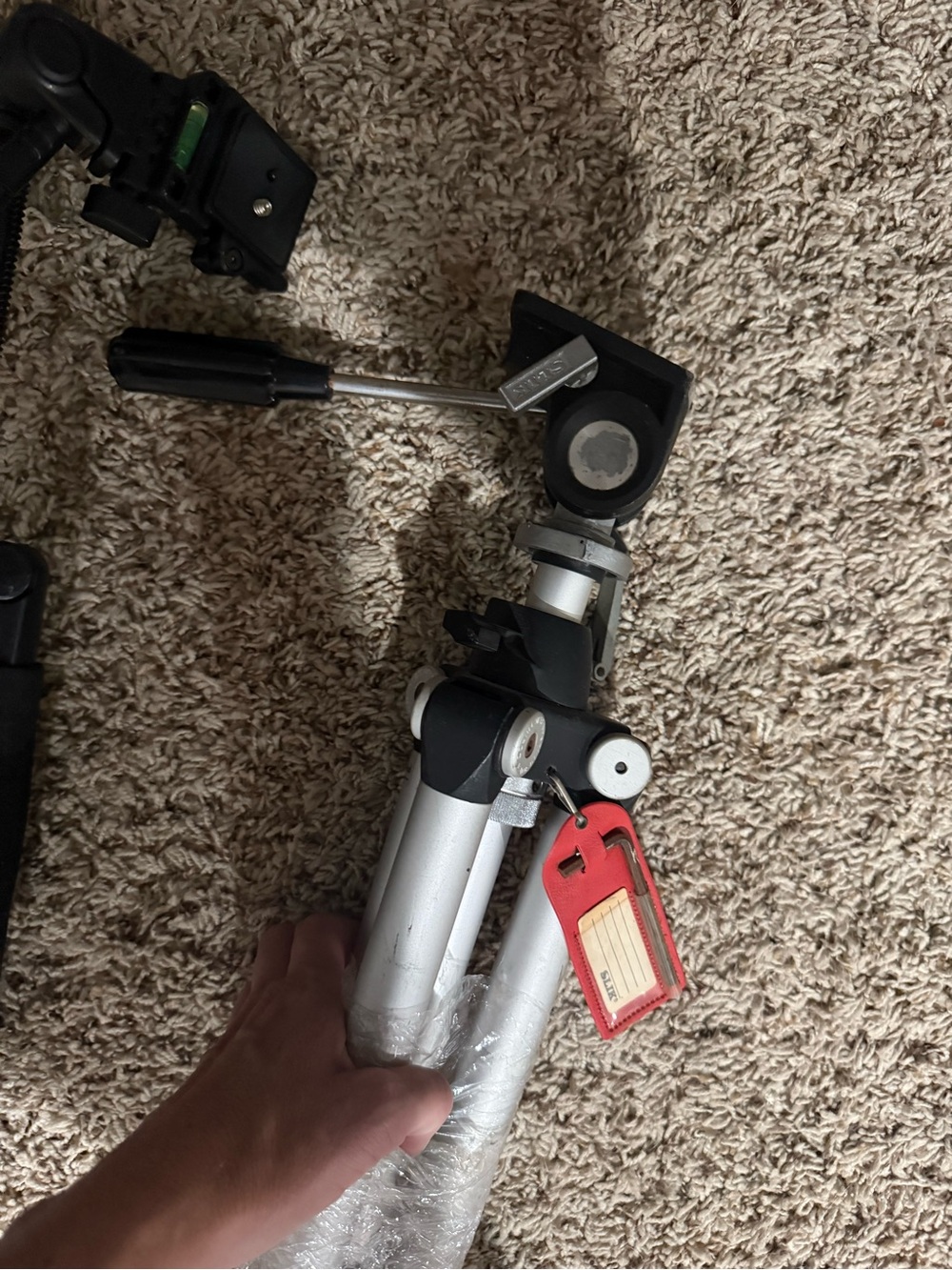 Two tripods - Picture 3 of 3